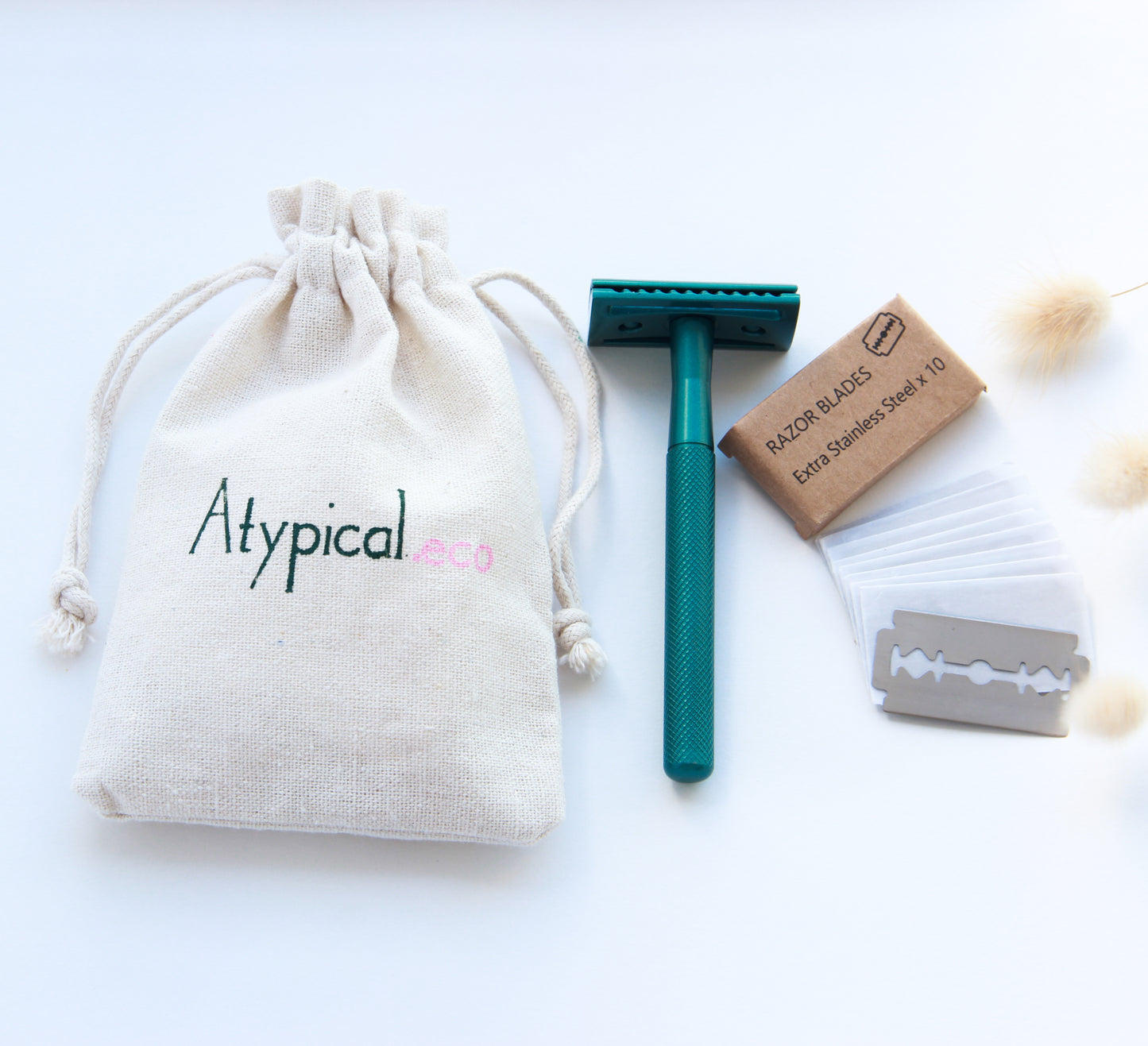 Eco-Friendly Shaving Razor + 10 razor blades + travel bag