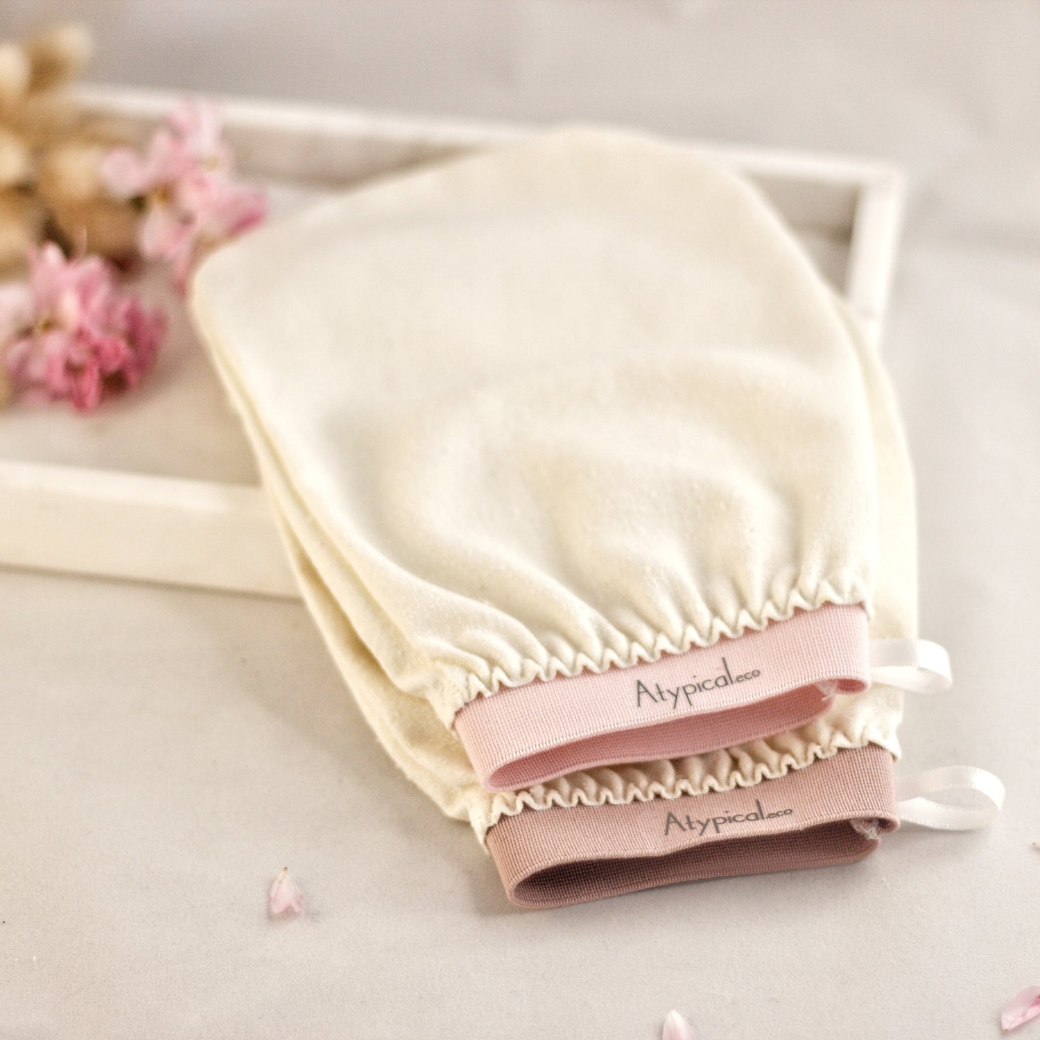 Exfoliating glove NZ- Atypical.eco